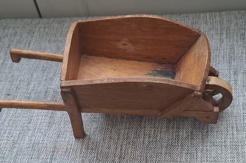 Quirky minature wheel wooden - quirky,