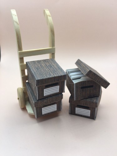 Dolls house scale - 1/12,